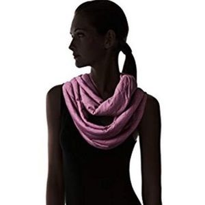 Columbia infinity scarf